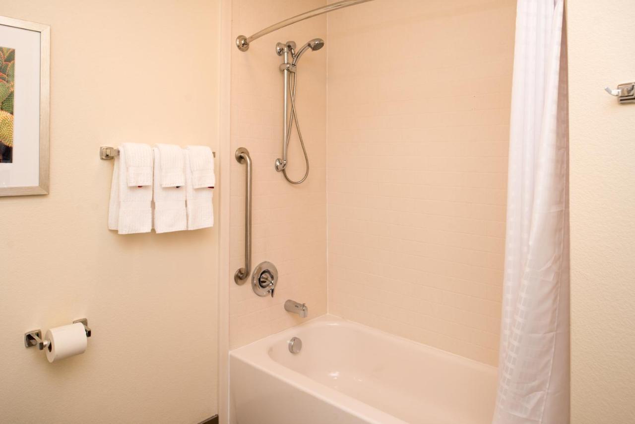 Candlewood Suites Carlsbad, An Ihg Hotel Buitenkant foto